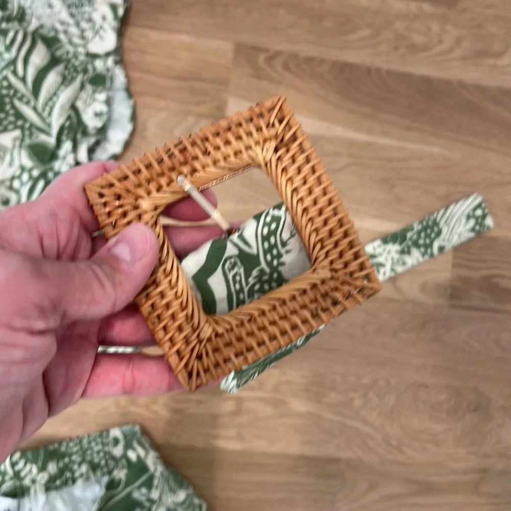 Alden Adair Green Picnic Set - Picture 5 of 5